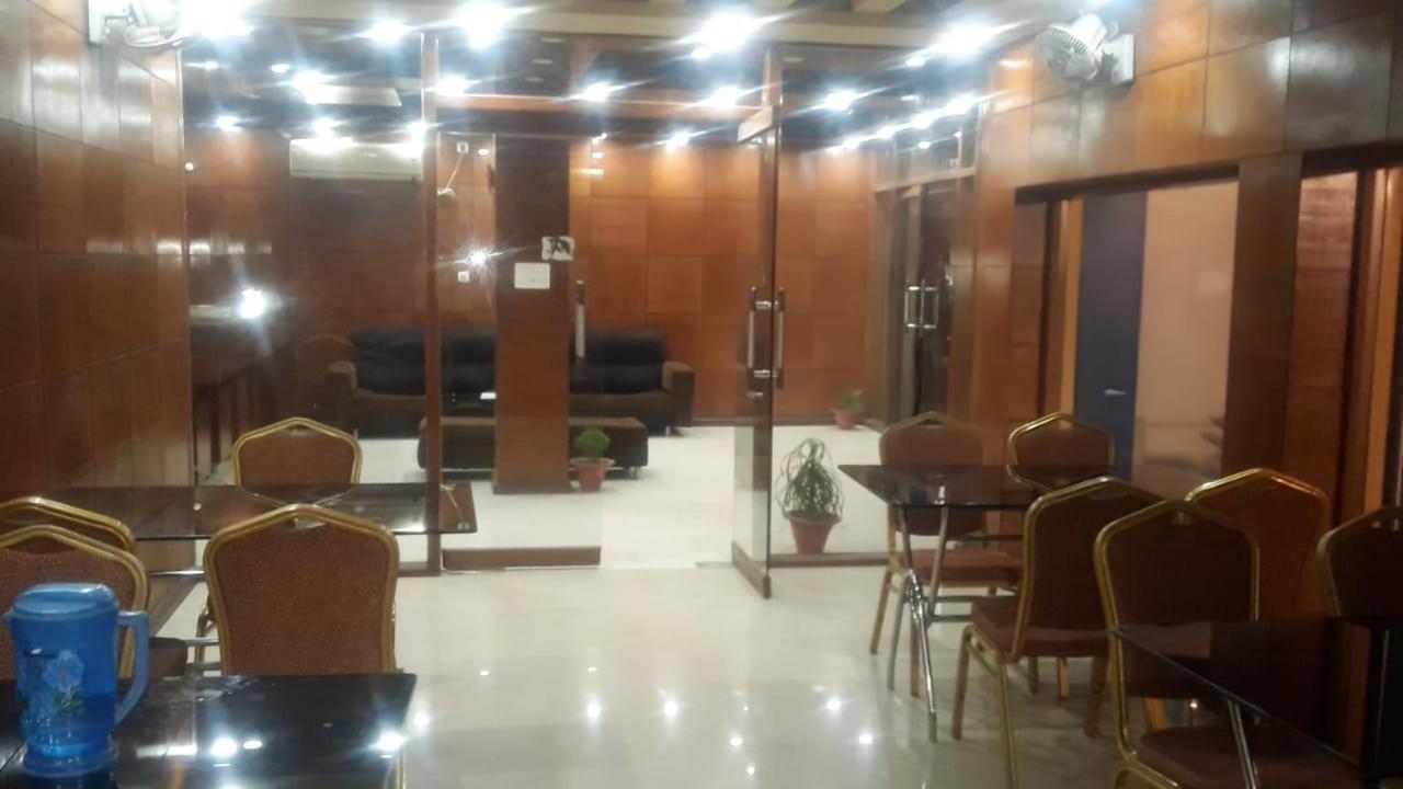 Hotel Shelter Tarapith Exterior foto